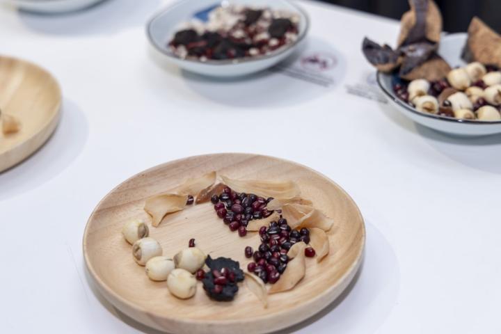 Plate Your Palette: Replating Food Narratives_2